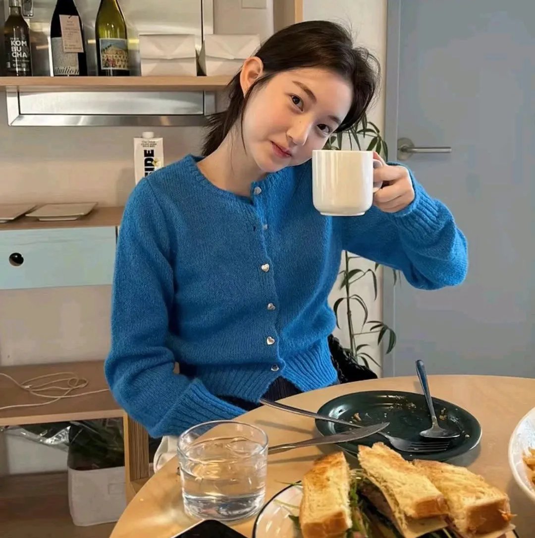 芙洛拉与儿子